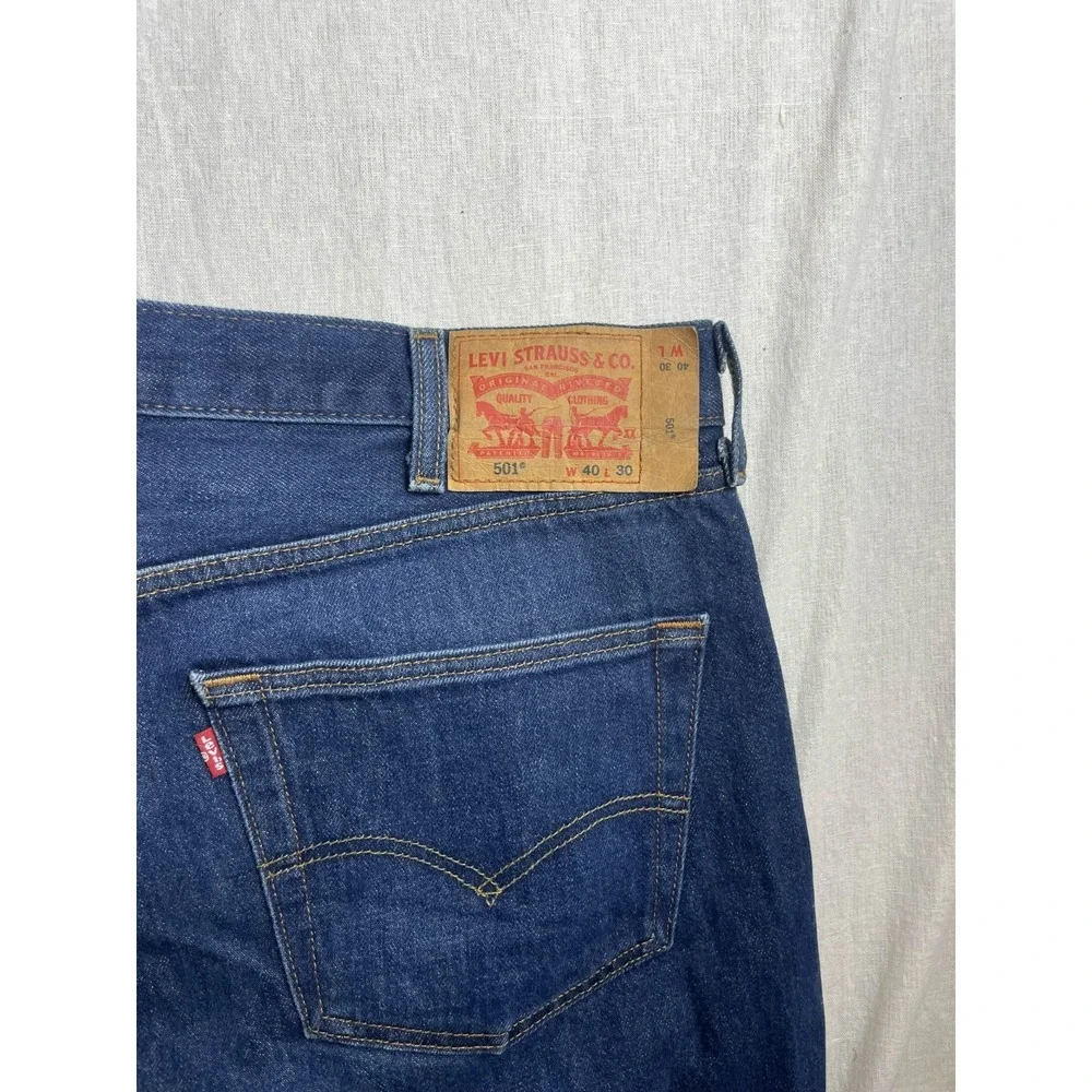 Levi's 501 Original Fit Jeans Mens 40x30 Dark Wash Blue Button Fly Denim Classic